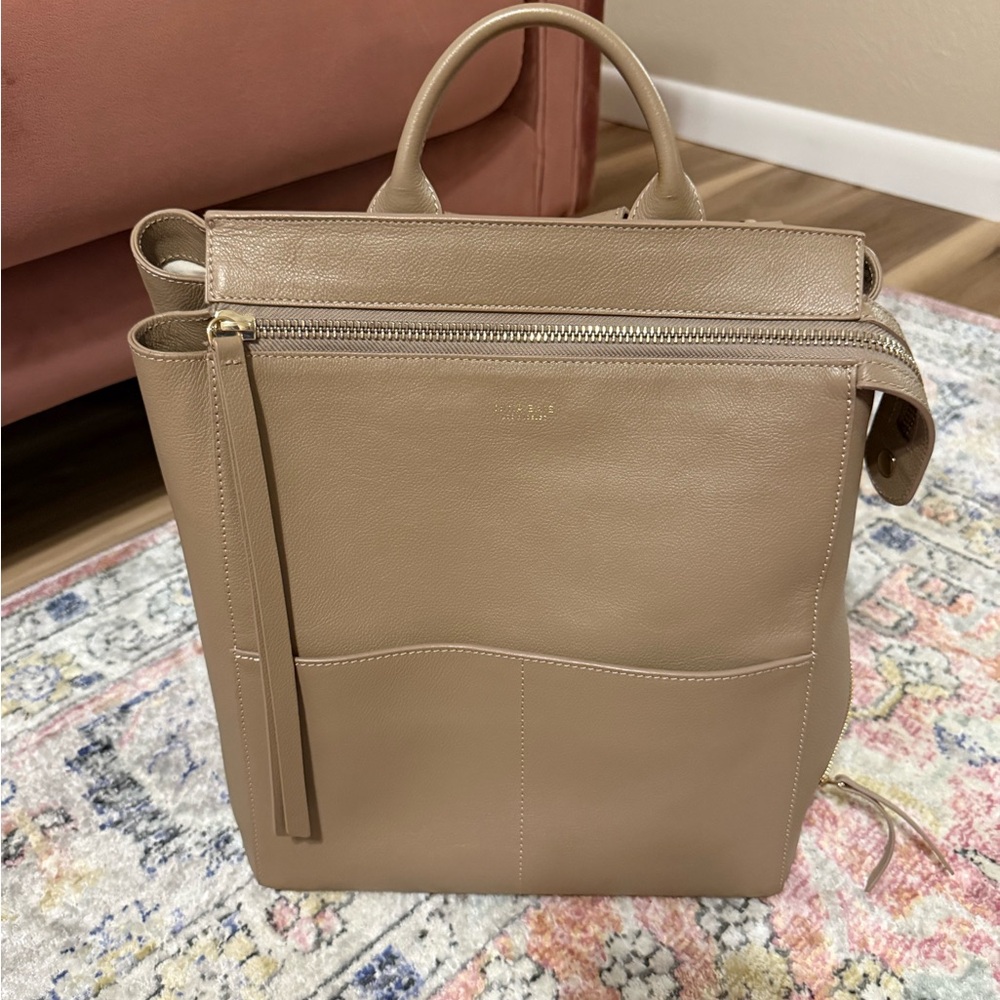 Mina Baie Harper Leather Backpack in Desert - Picture 4 of 7